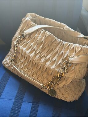 Bvlgari Monete Matelassé Cream Leather Shoulder Bag